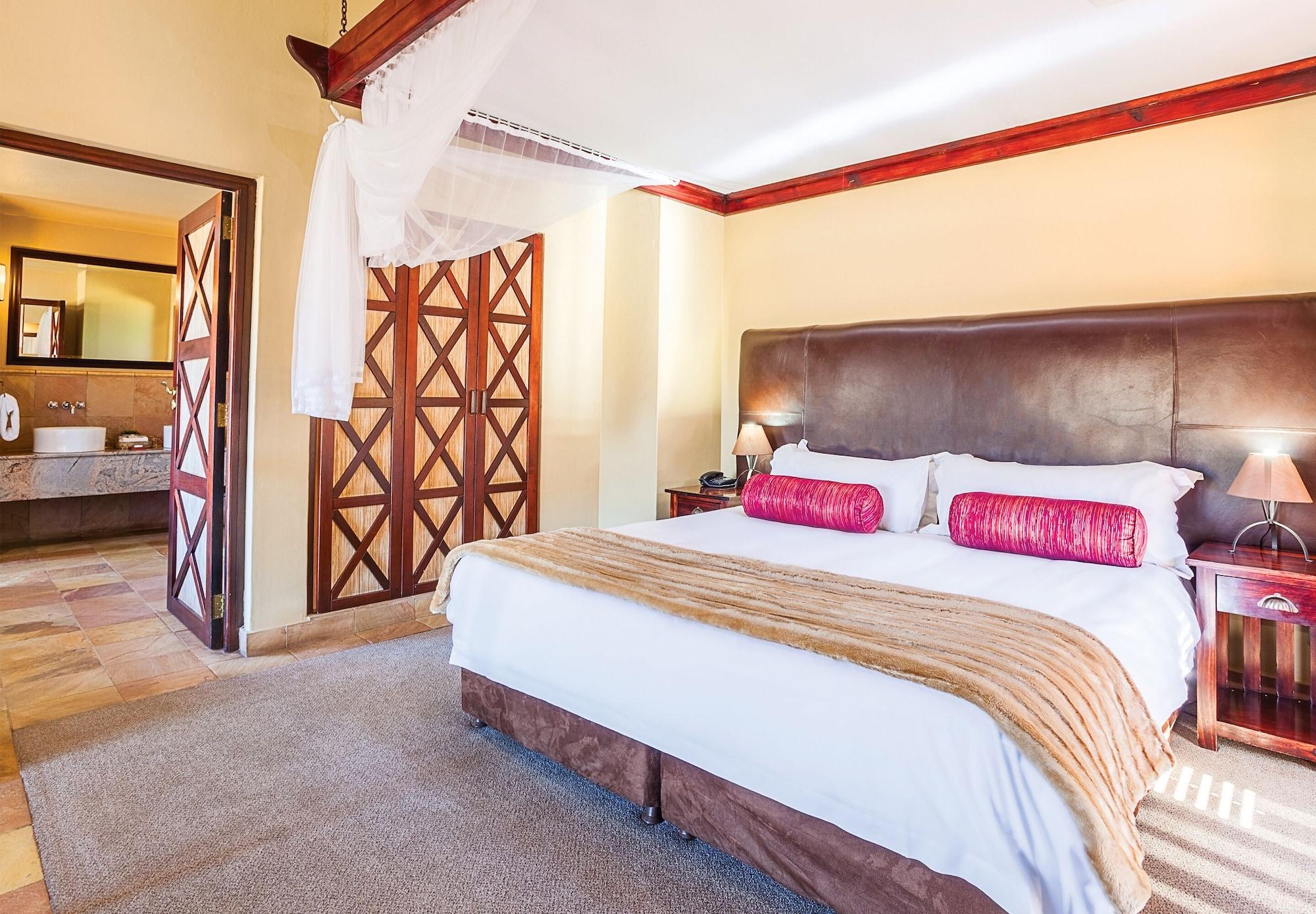 Kloofzicht Lodge & Spa Krugersdorp Eksteriør billede A bedroom at the Kingdom Hotel